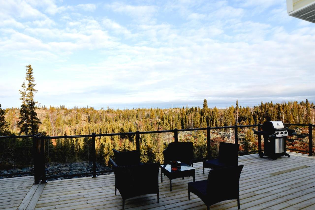Aurora Guest House Yellowknife Esterno foto