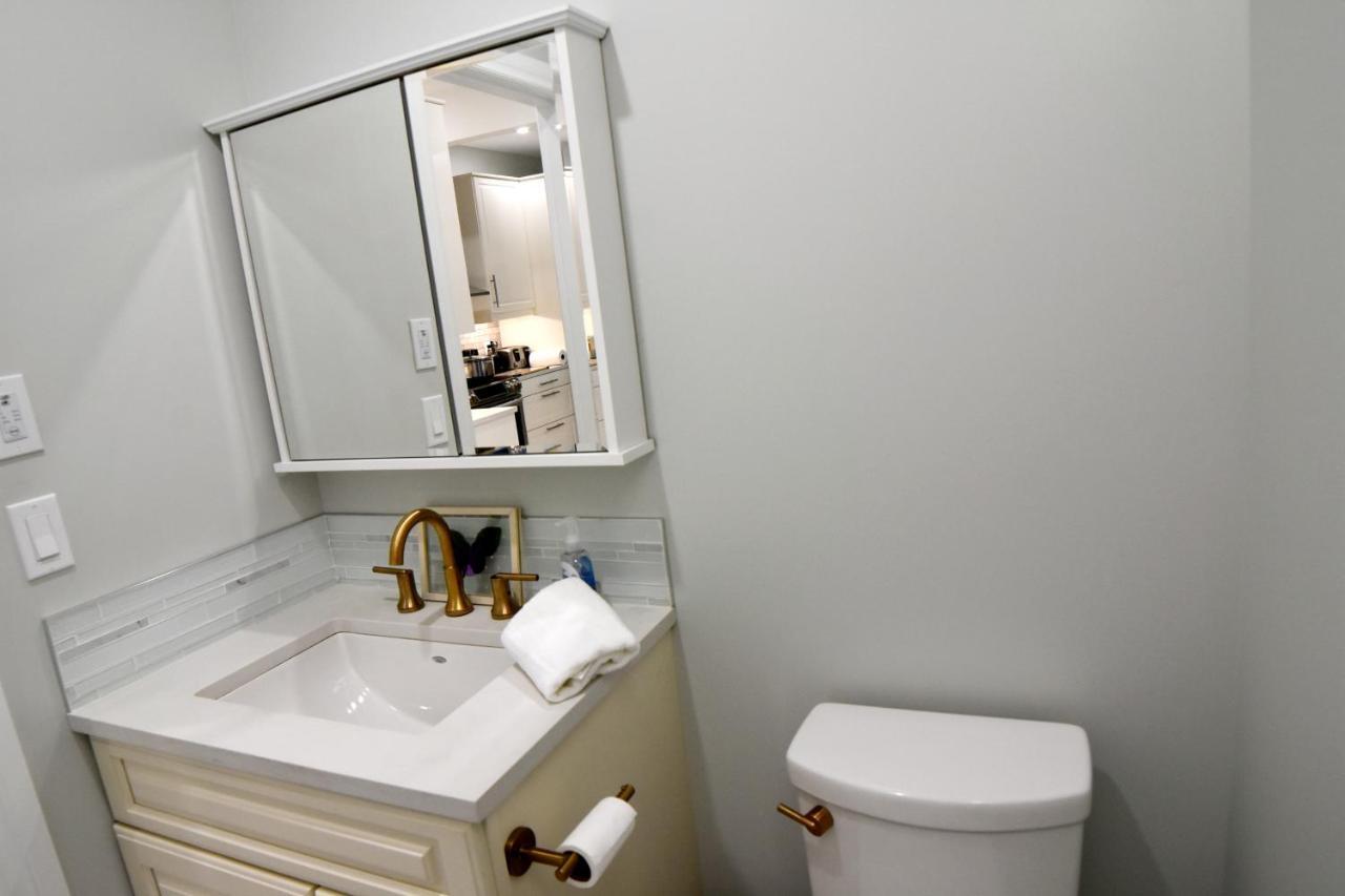 Aurora Guest House Yellowknife Esterno foto