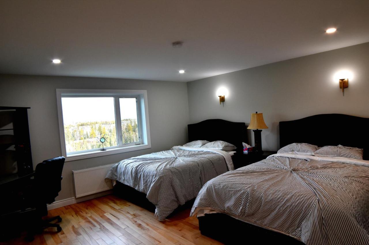 Aurora Guest House Yellowknife Esterno foto