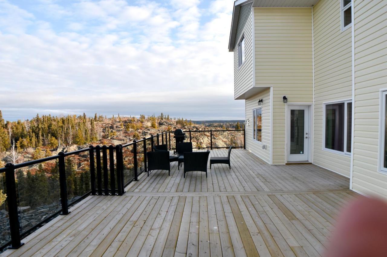 Aurora Guest House Yellowknife Esterno foto